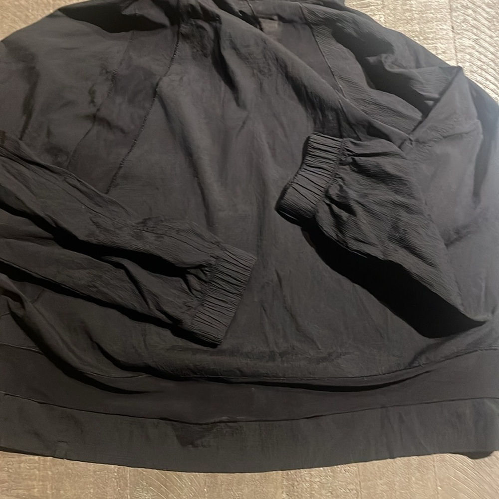 Lululemon In Deth - Picture 9 of 10